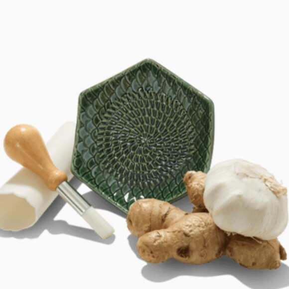 The Grate Other - The Grate Plate Brush Peeler Set Green Ceramic Wood